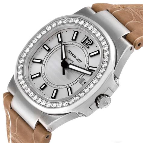 patek philippe ladies nautilus 7010g